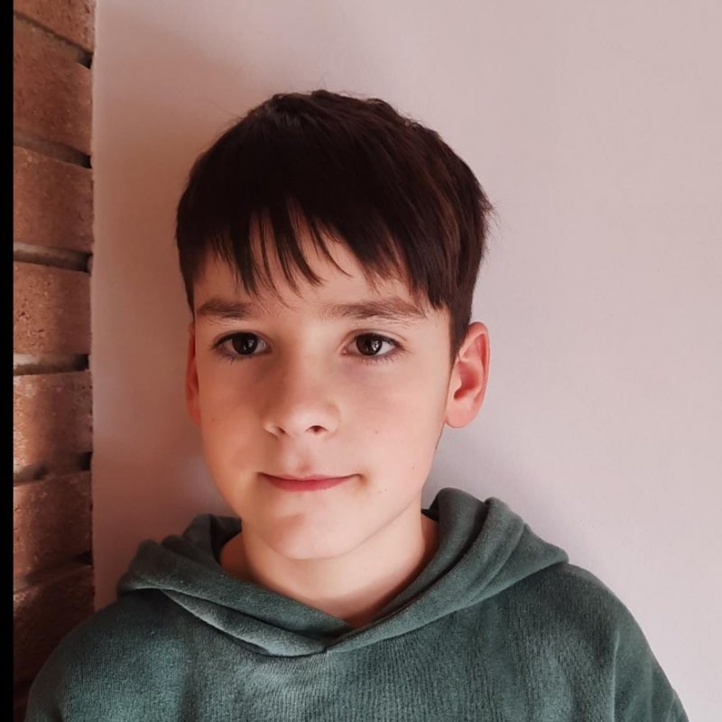 HUGO LIZARRAGA QUINTANA 