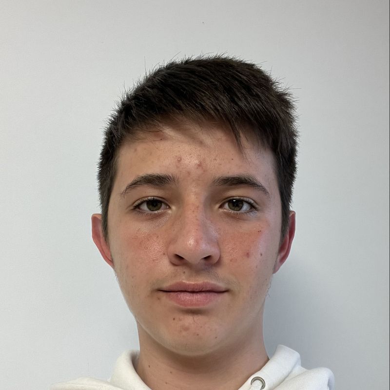 ALBERTO IULIAN MARTINEZ LEONTE
