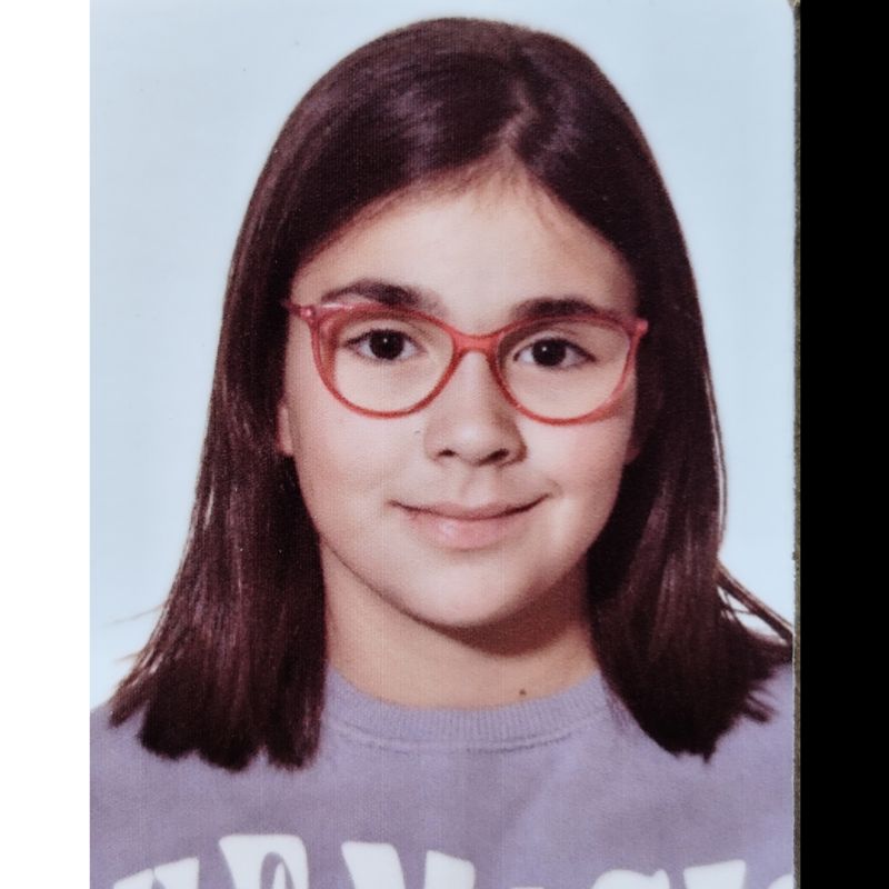 HELENA NAVARRO ARRIBAS