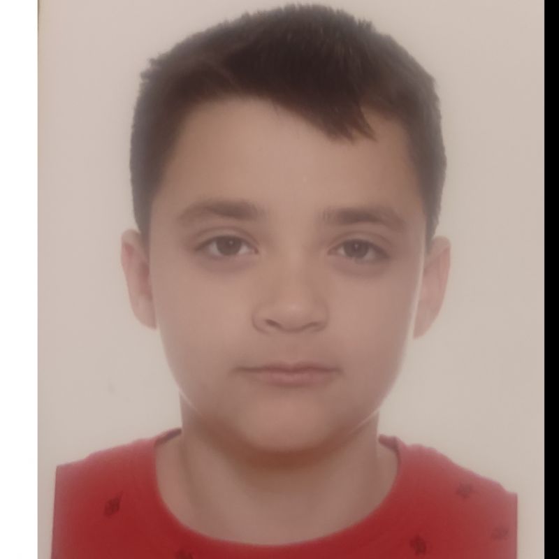 ALEJANDRO GOMEZ MORA