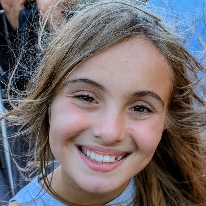 ELENA PARRA ARANGUENA