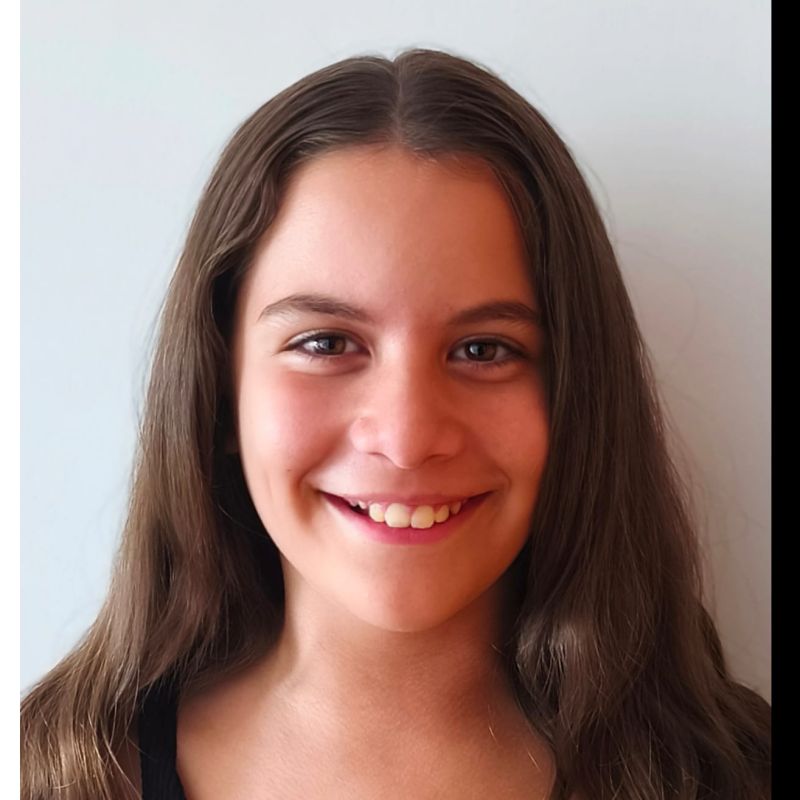 ZOE URENDES GALLARDO