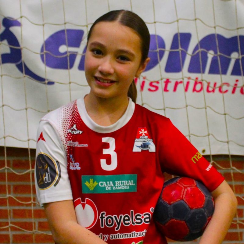 RAQUEL MOZO ENJUTO