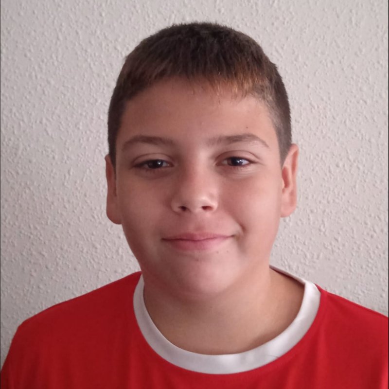 DANI SANDONIS GROLIMUND