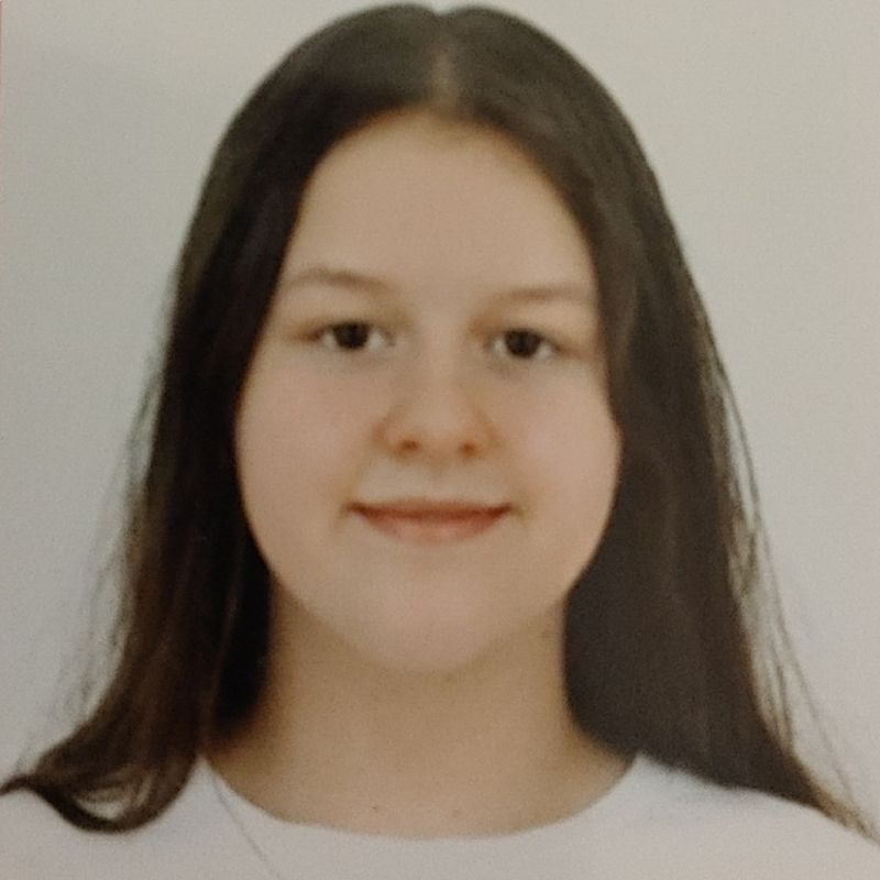 VICTORIA MARIN GOMEZ