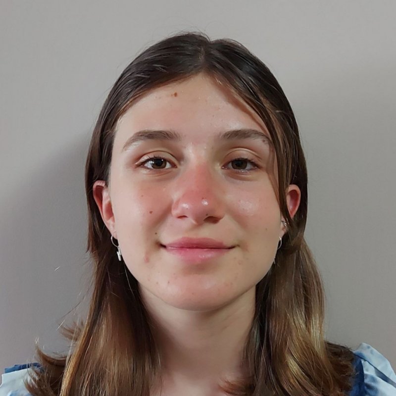 LAURA DE LA FE TEJERA