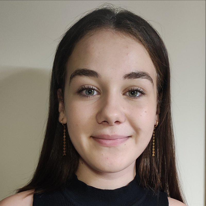 LOURDES CELDA MARTINEZ