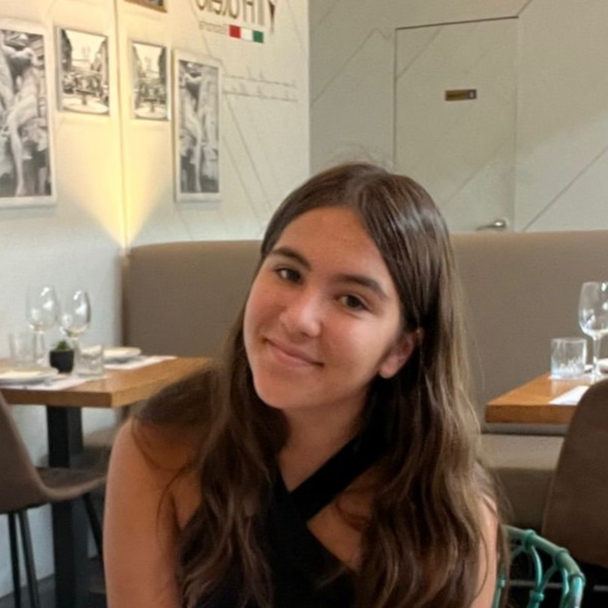 SOFIA BORJA LOPEZ DE LA MANZANARA