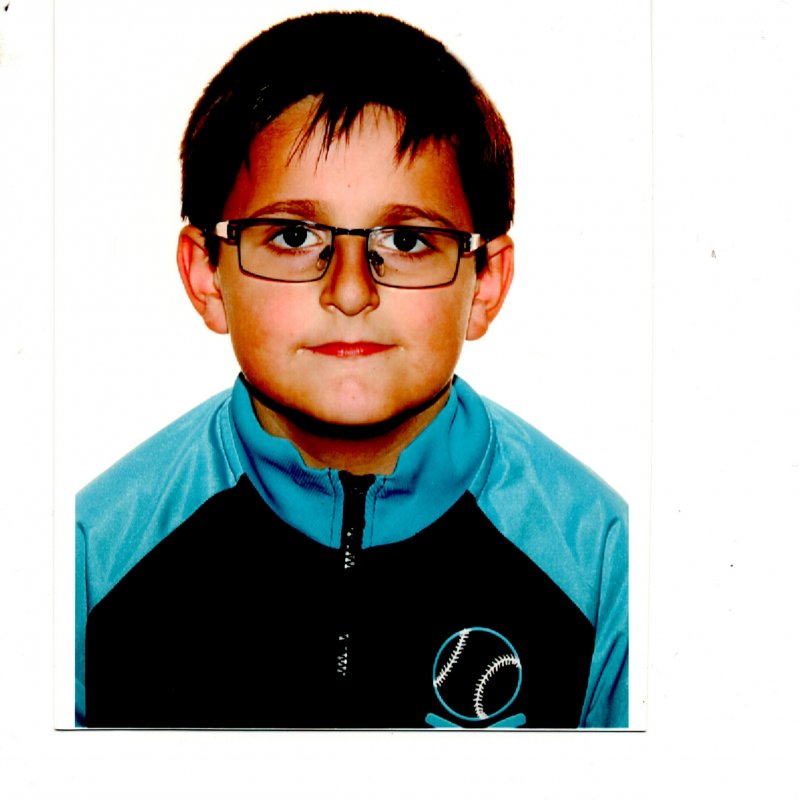 ISMAEL ROQUEÑI HERNANDEZ