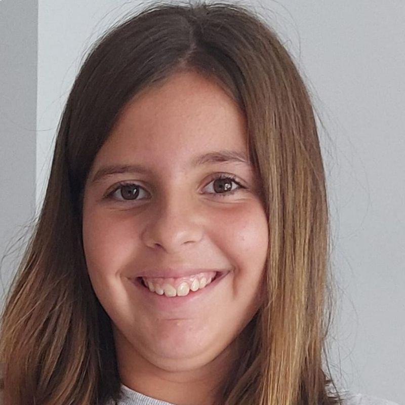 LUCIA MANRIQUE ALHAMBRA