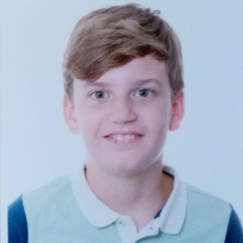 AARON  GIRALDO GONZALEZ 