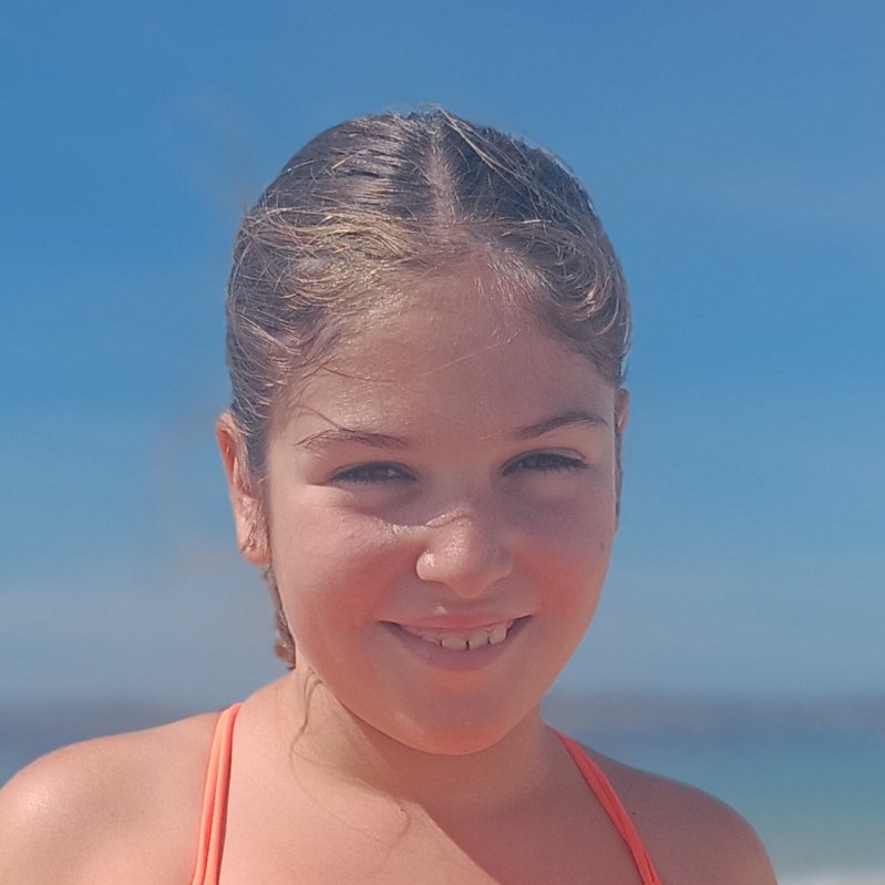 ZOE  BOCIJA QUINTELA 