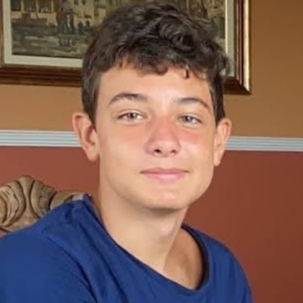 IKER PAREDES GONZALEZ