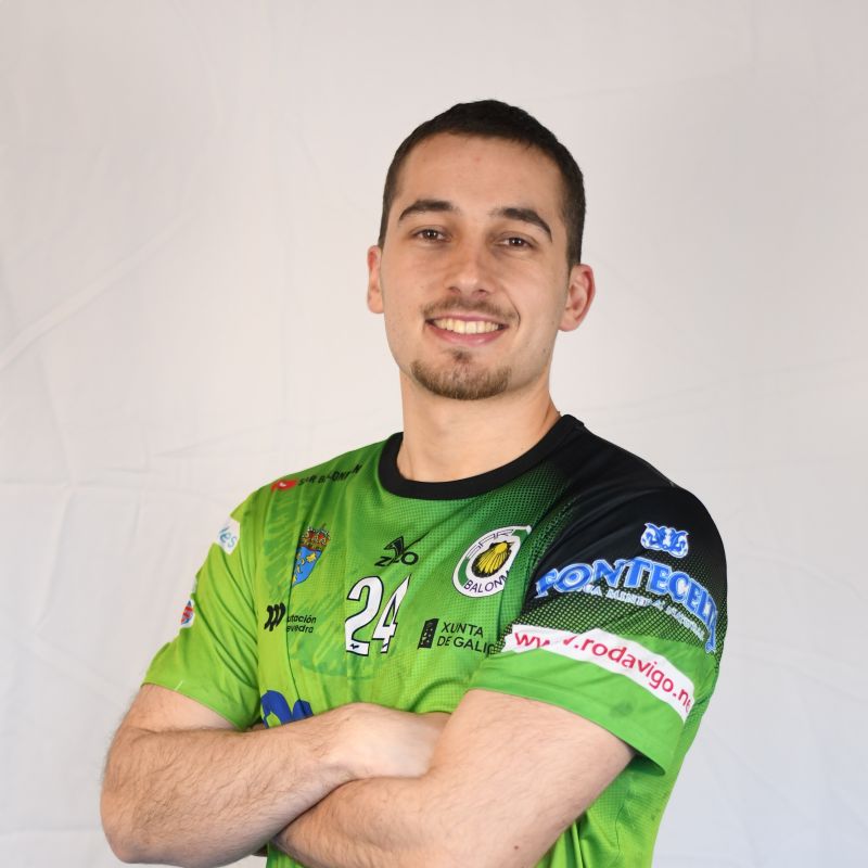 LUCAS BOUZON VEIGA