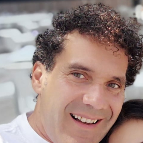 JOSE  RAFAEL  CASTRO-GIL SEIJAS