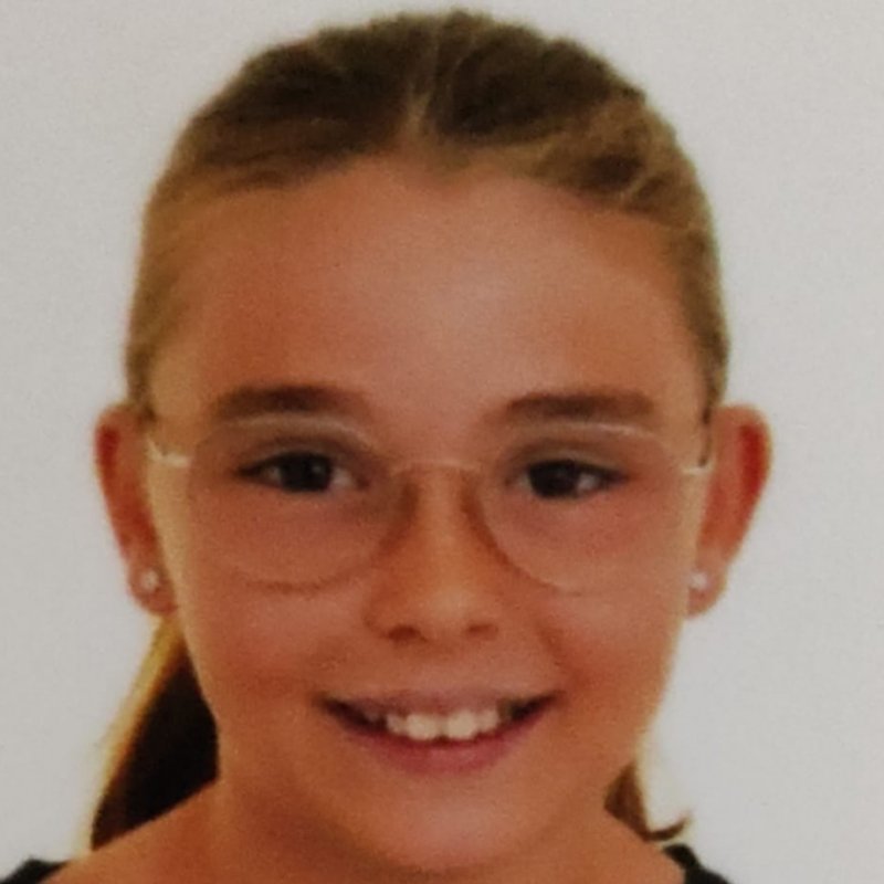 LAURA FARIÑA MANZANO