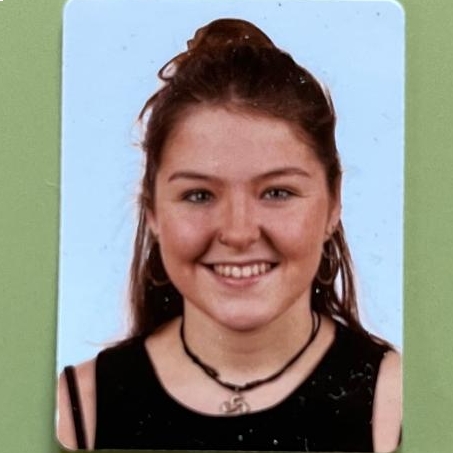 AINHOA MEZKIRITZ ORUBE