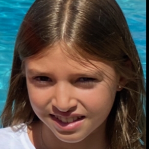 VALERIA MARIA POOL PARRILLA