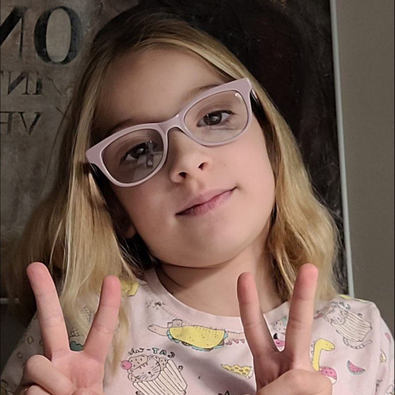 ANNA ISABEL  CORDERA NIELSEN