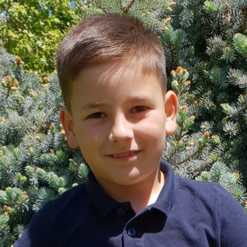 SEBASTIAN DANIEL  MANIU