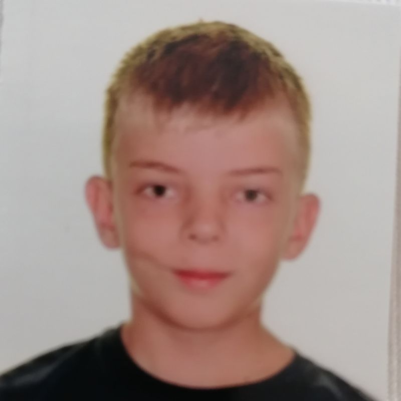 LUIS GARCIA ESCLAPEZ