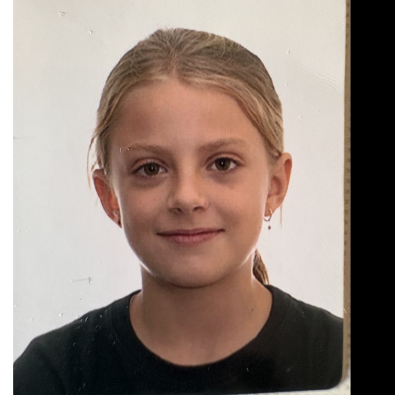 SOFIA  LLORENS BUZON