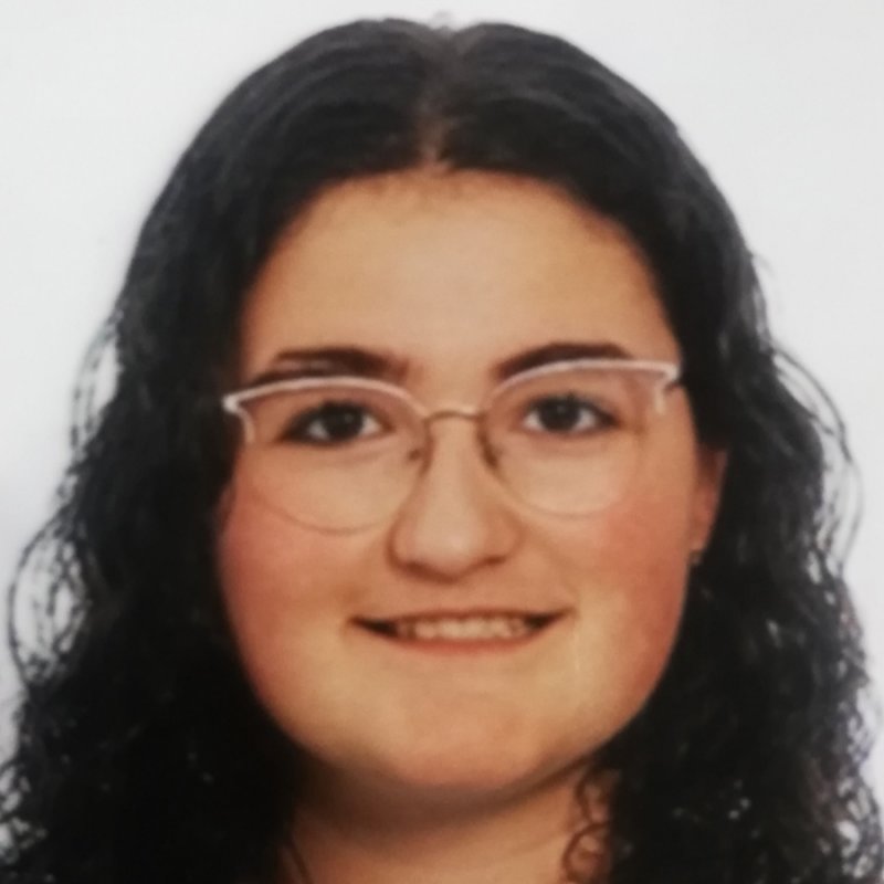 PAULA ARENAS CABAÑERO