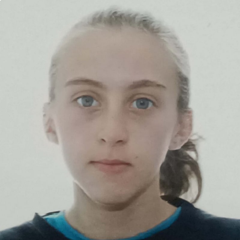 DELFINA  KEUYLUIAN PEÑA