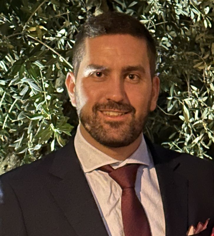 FRANCISCO MOLINA BAENA