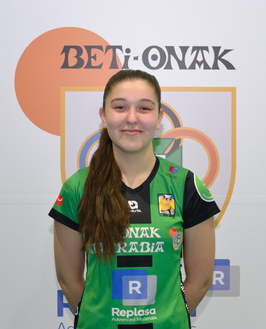 NAHIA PARDO LOBATO