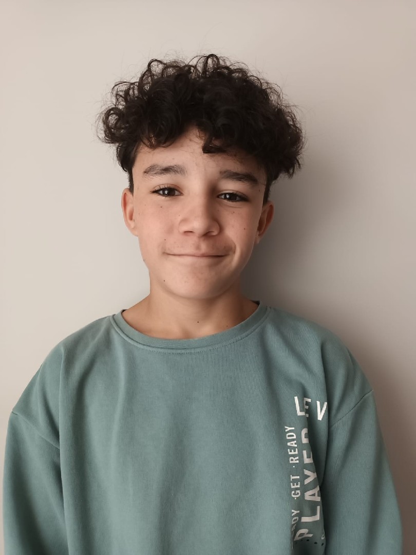 CLAUDIO LEO POLVOROSA