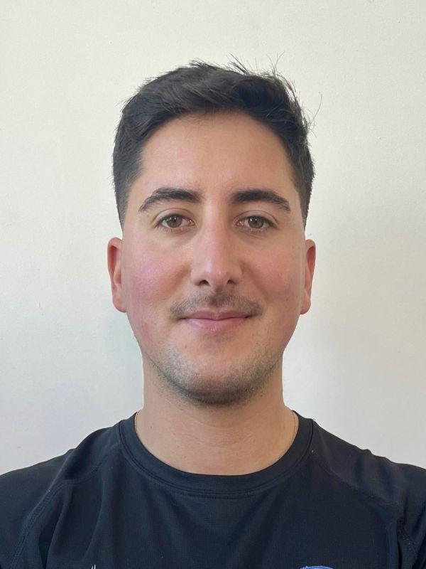 TOMAS IGNACIO HENNIGS PUENTES