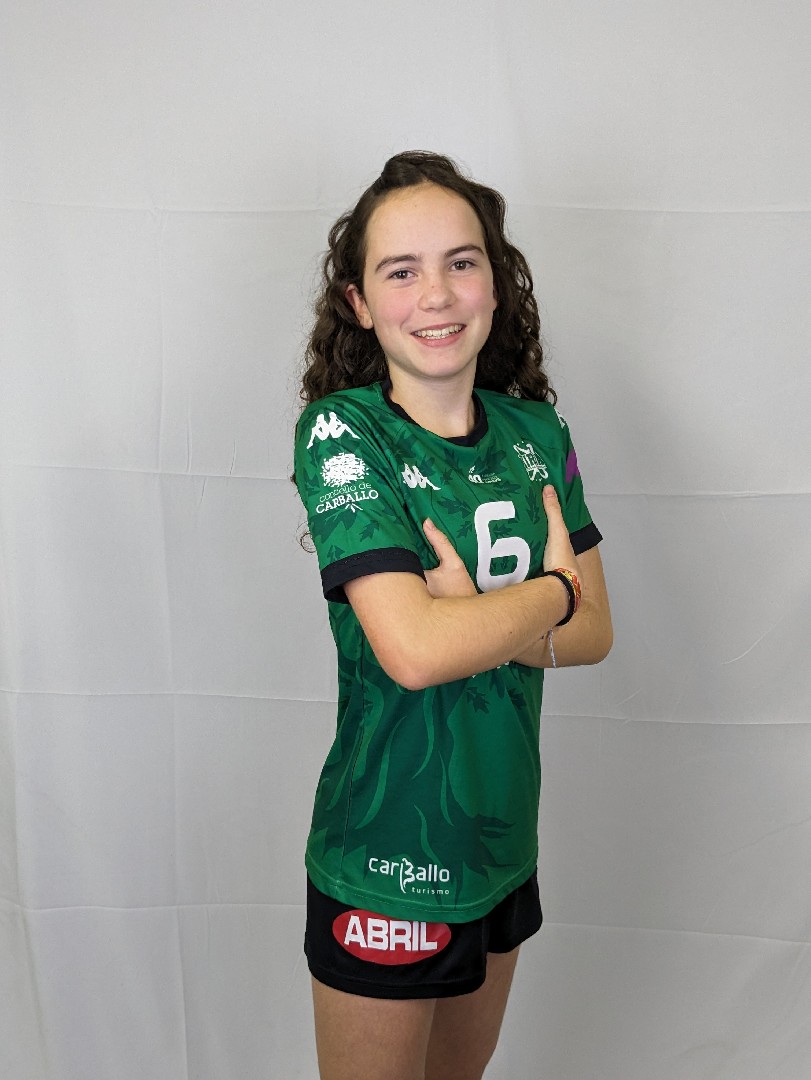 ZAIRA LONGUEIRA SALGADO