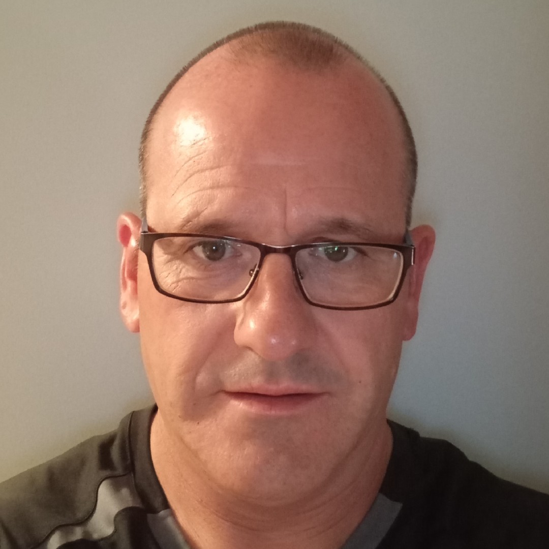 JORGE MADROÑO  PACHECO