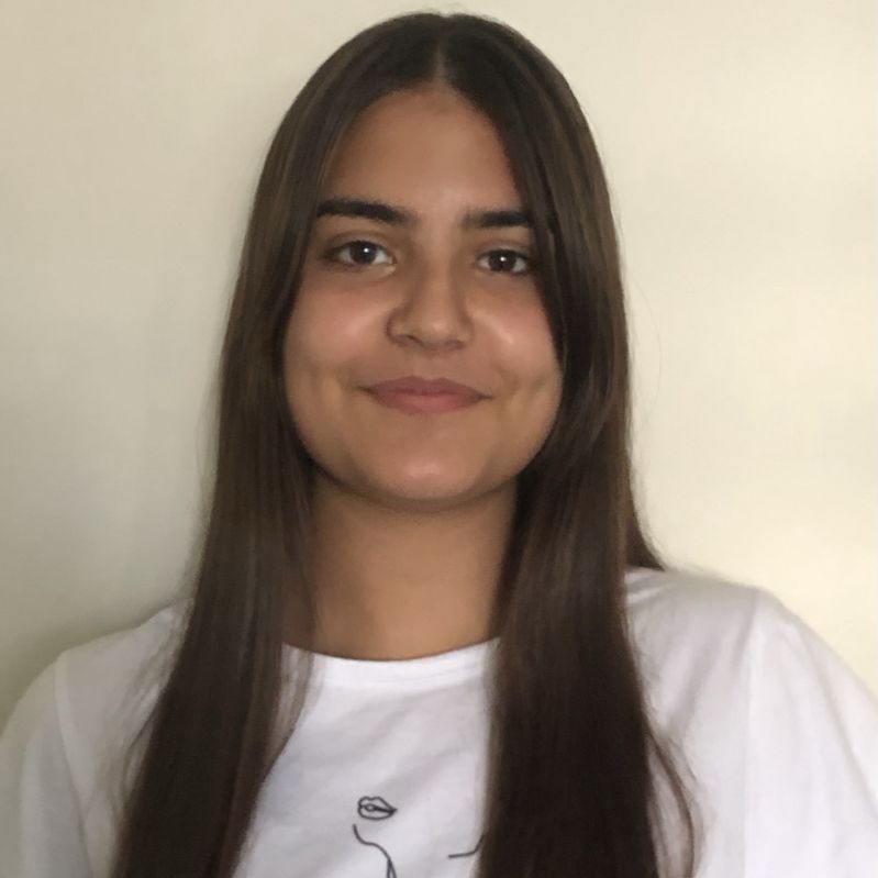 LUCIA MANRIQUE GOMEZ