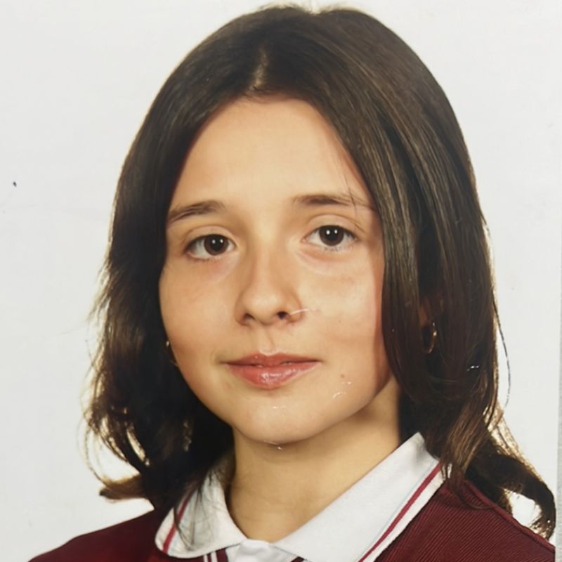 INES GARCIA LUZURIAGA