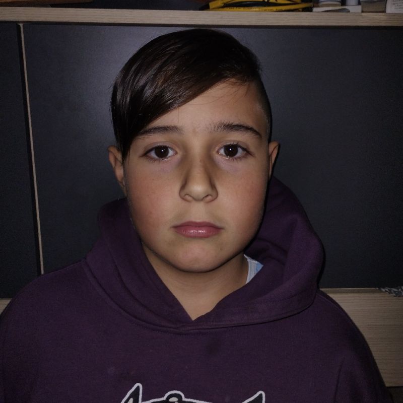 IÑIGO SANTIAGO VELEZ MUIÑOS