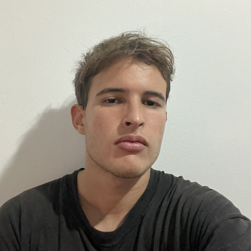 JUAN ALEKSEI APARICIO REYES