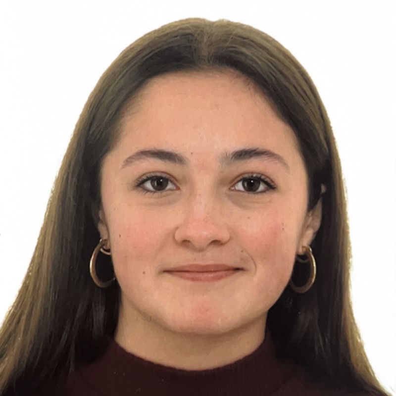 PAULA FERNANDEZ ARELLANO