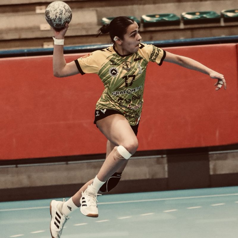 AHLEM DJOUFELKIT KHADRAOUI