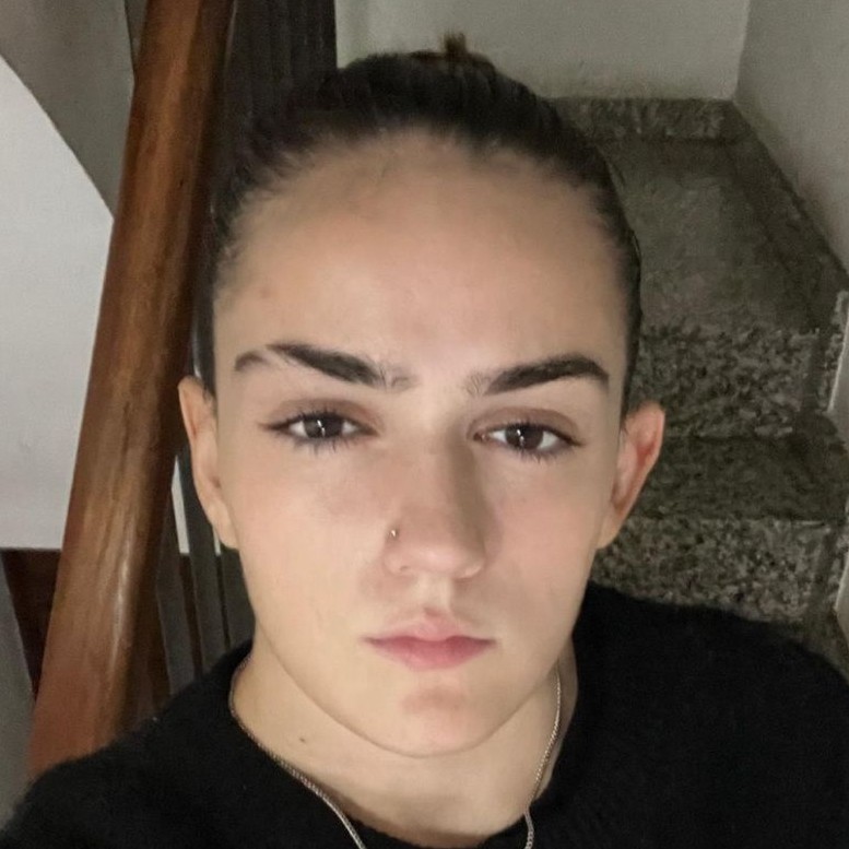 LAIA VENTURA I BRAVO