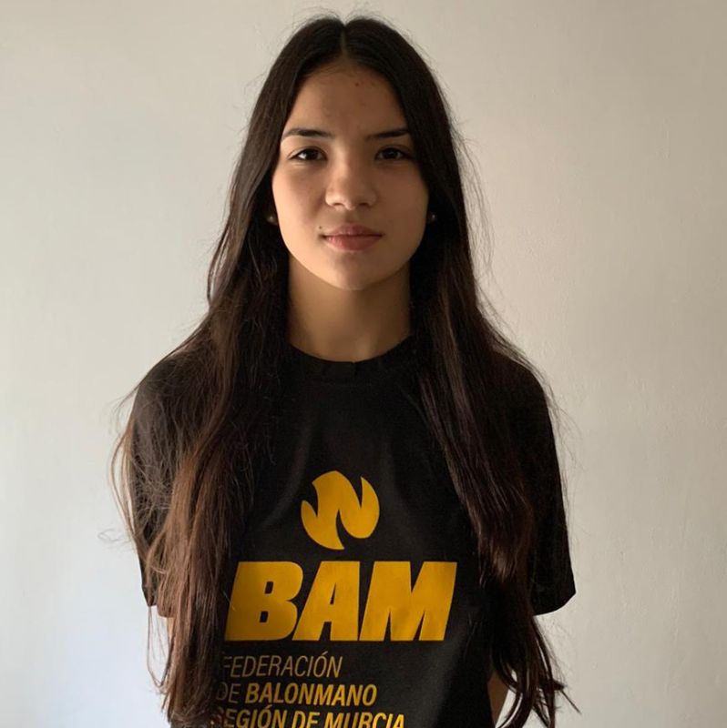 LAURA YEPES MARTINEZ