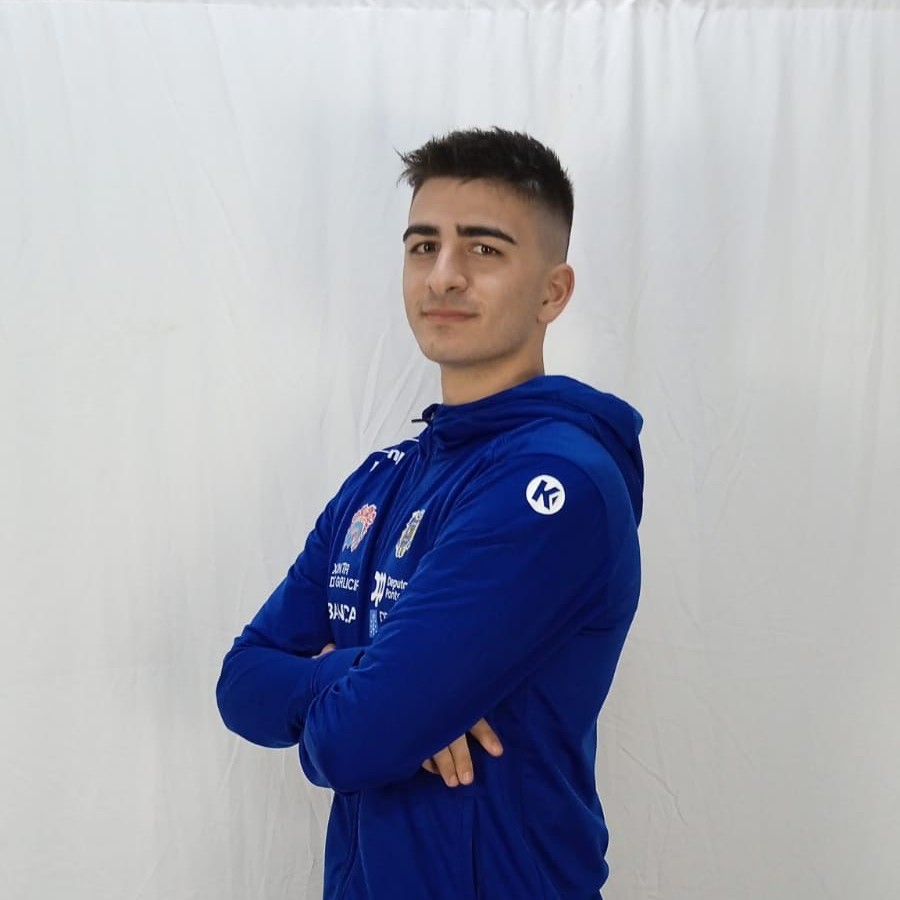 ADRIAN CHAPELA BROULLON