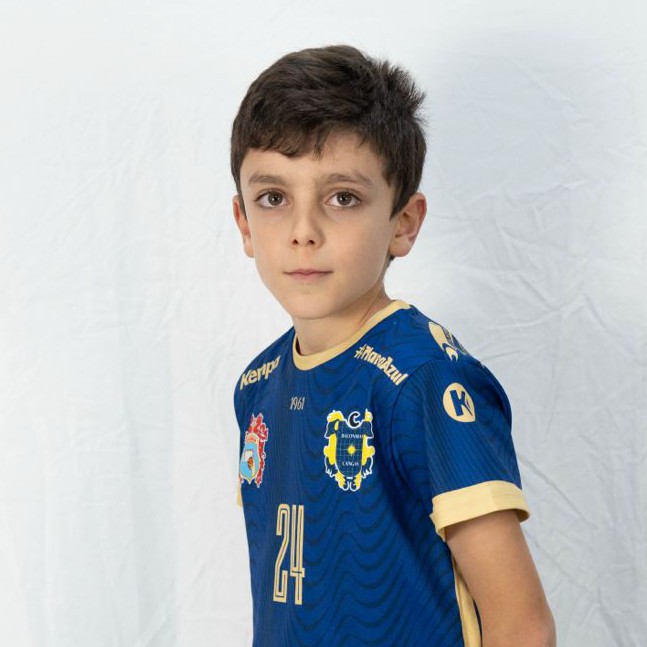 ENZO GIL BARREIRO