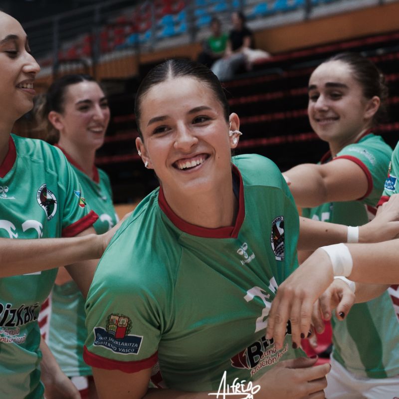 JUNE AMILIBIA   ARISTI