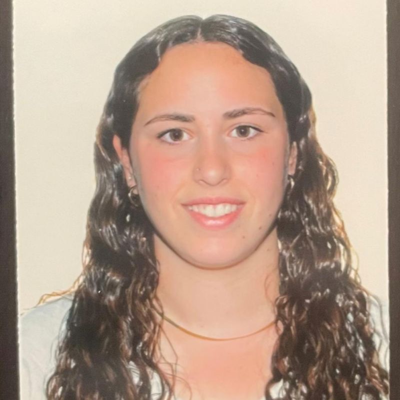 JANA NIUBO SALINAS