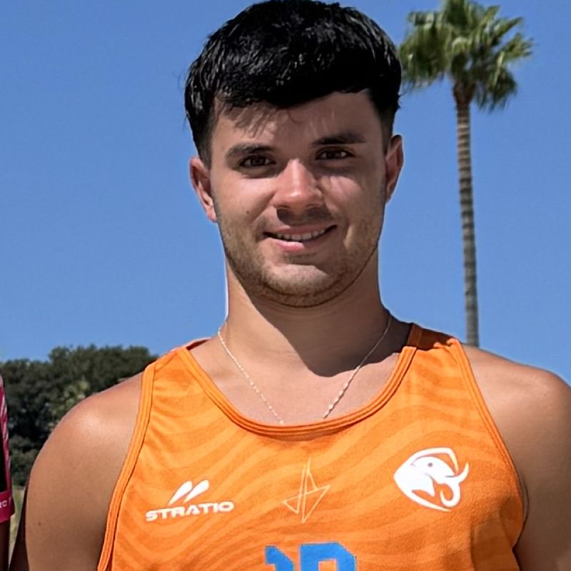HUGO SOLIS GONZALEZ