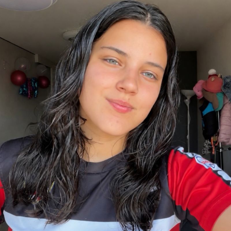 LEYRE SAHAGUN SOLA