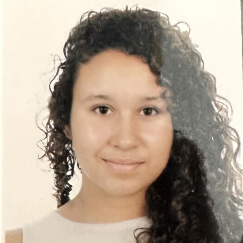 LUCIA VALENCIA MERLOS