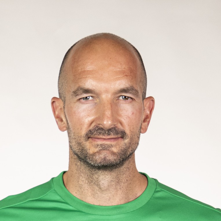 MILE MIJUSKOVIC